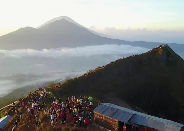 ベッド・アンド・ブレックファスト Latengaya Mount Batur View Kintamani